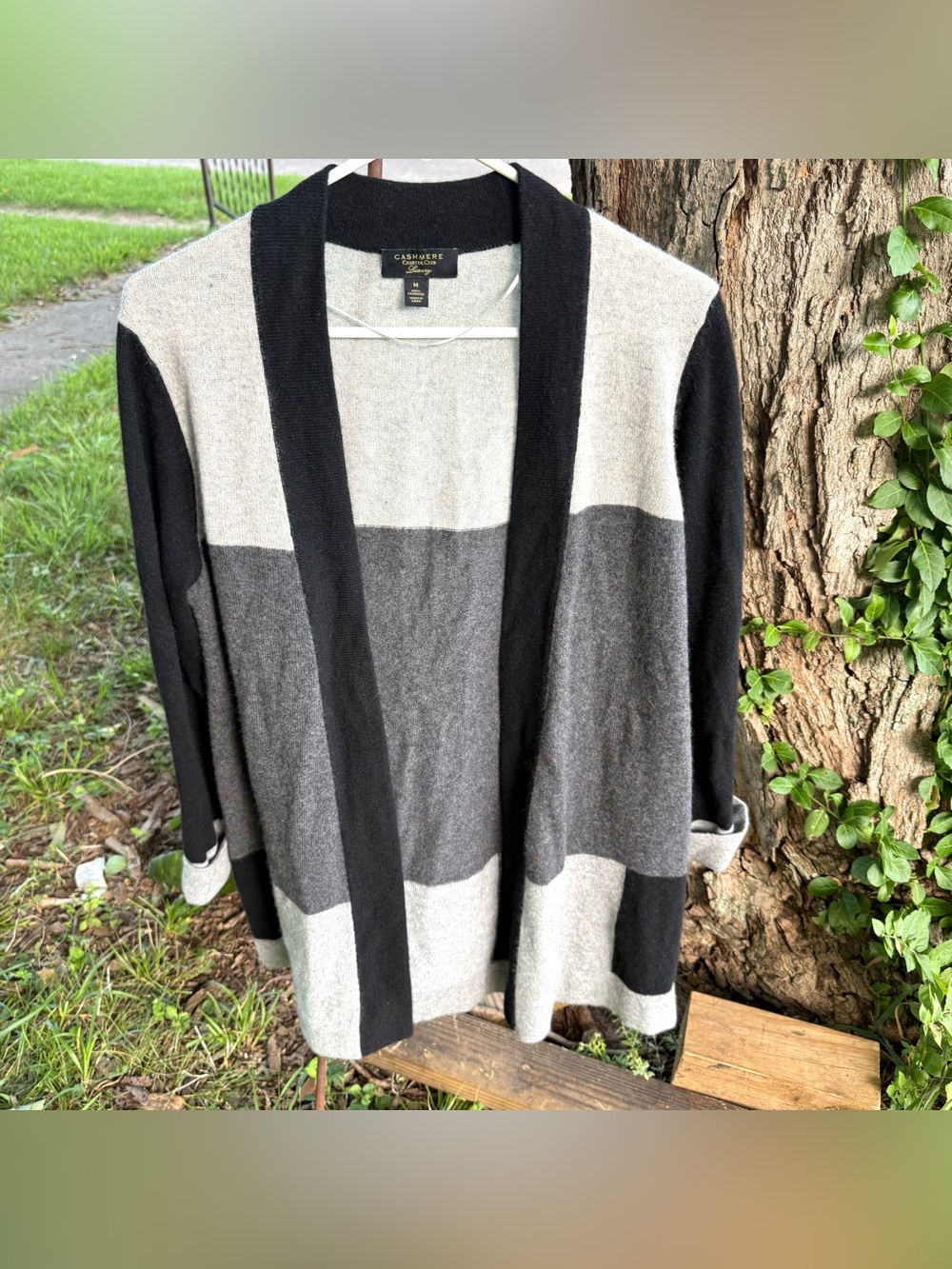 Charter Club Womens Medium 100% Cashmere Modernist Black Gray Cardigan Sweater